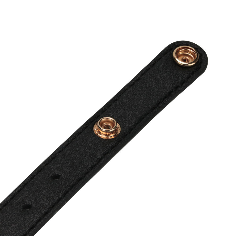 Arnés Strap-On Premium Con Vibrador Recargable 22 x 4,5 CM